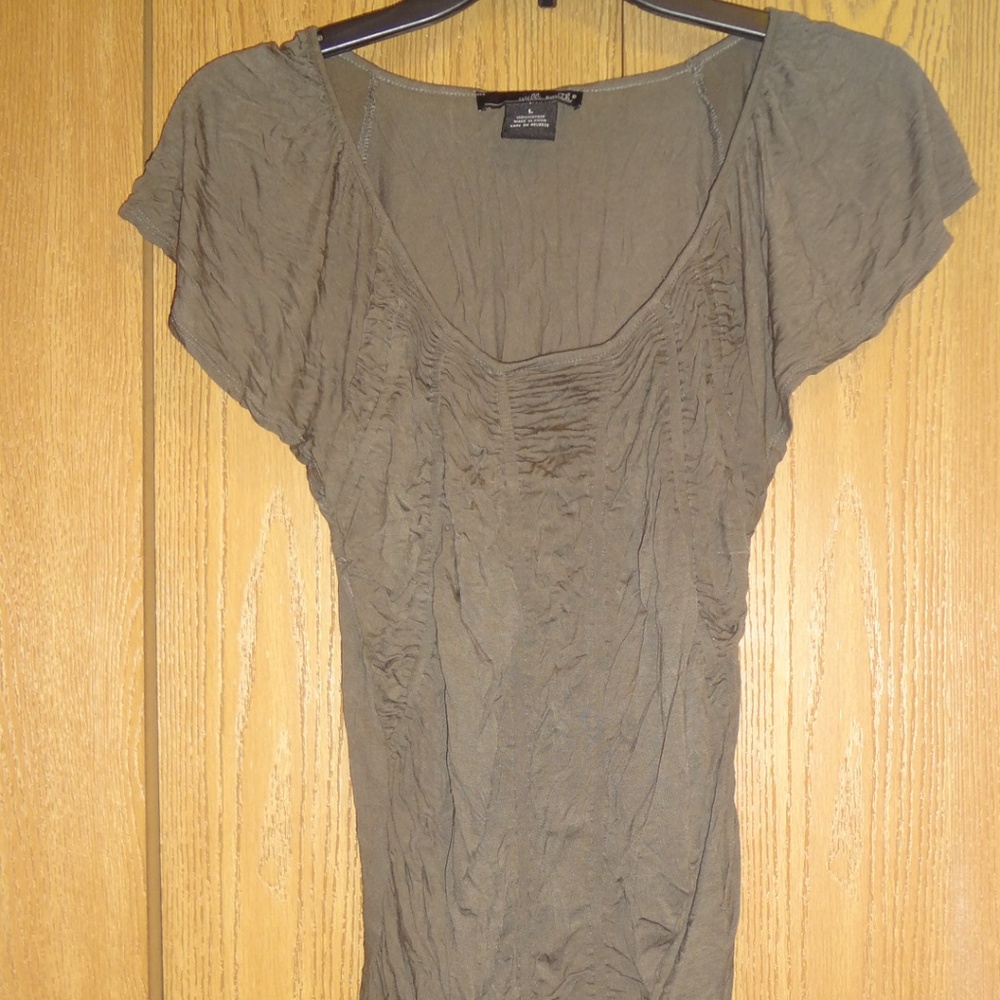 Willi Smith top